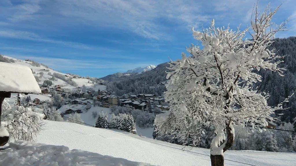 Chalet Rose Villa Saint-Nicolas-la-Chapelle  Holiday home